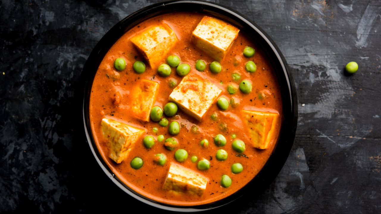 Peach paneer curry